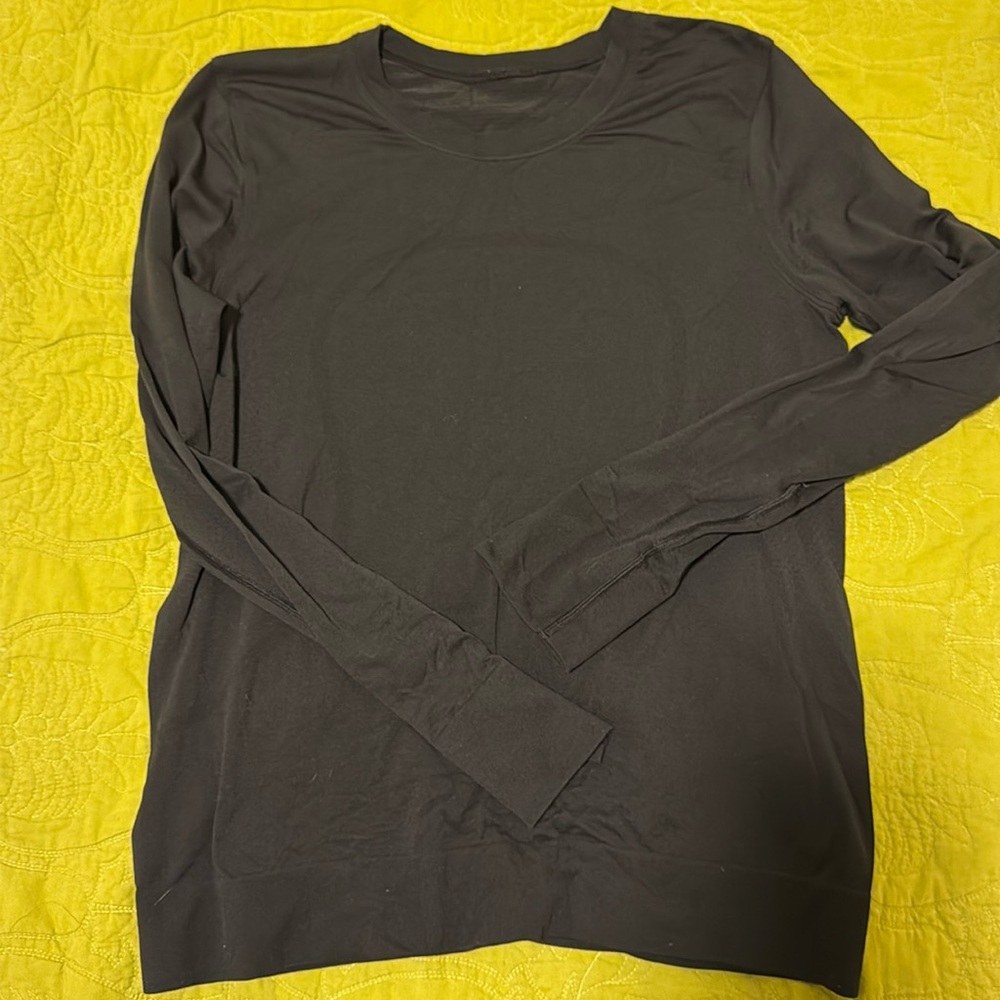 Swiftly Relaxed Long-Sleeve Shirt
Hip Length
